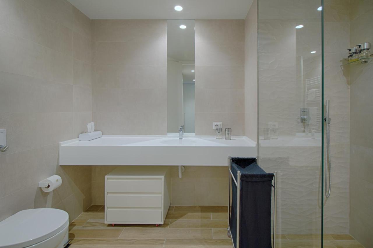 Two-Bedroom Apartment,1010021659:JPEG