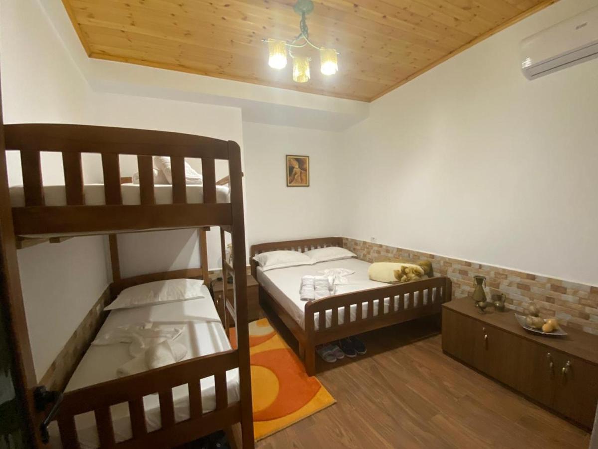 Camera Familiare con Bagno