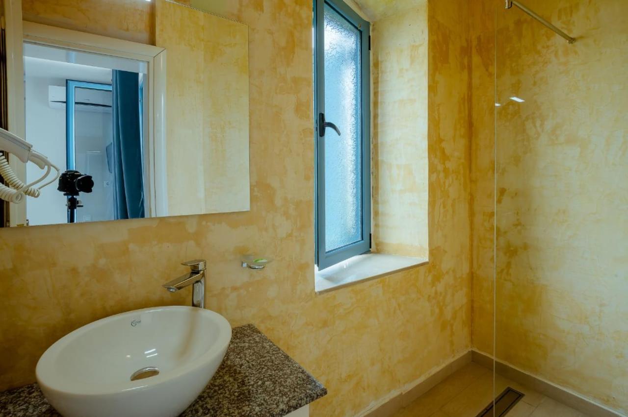 Deluxe Doppelzimmer mit Balkon und Meerblick