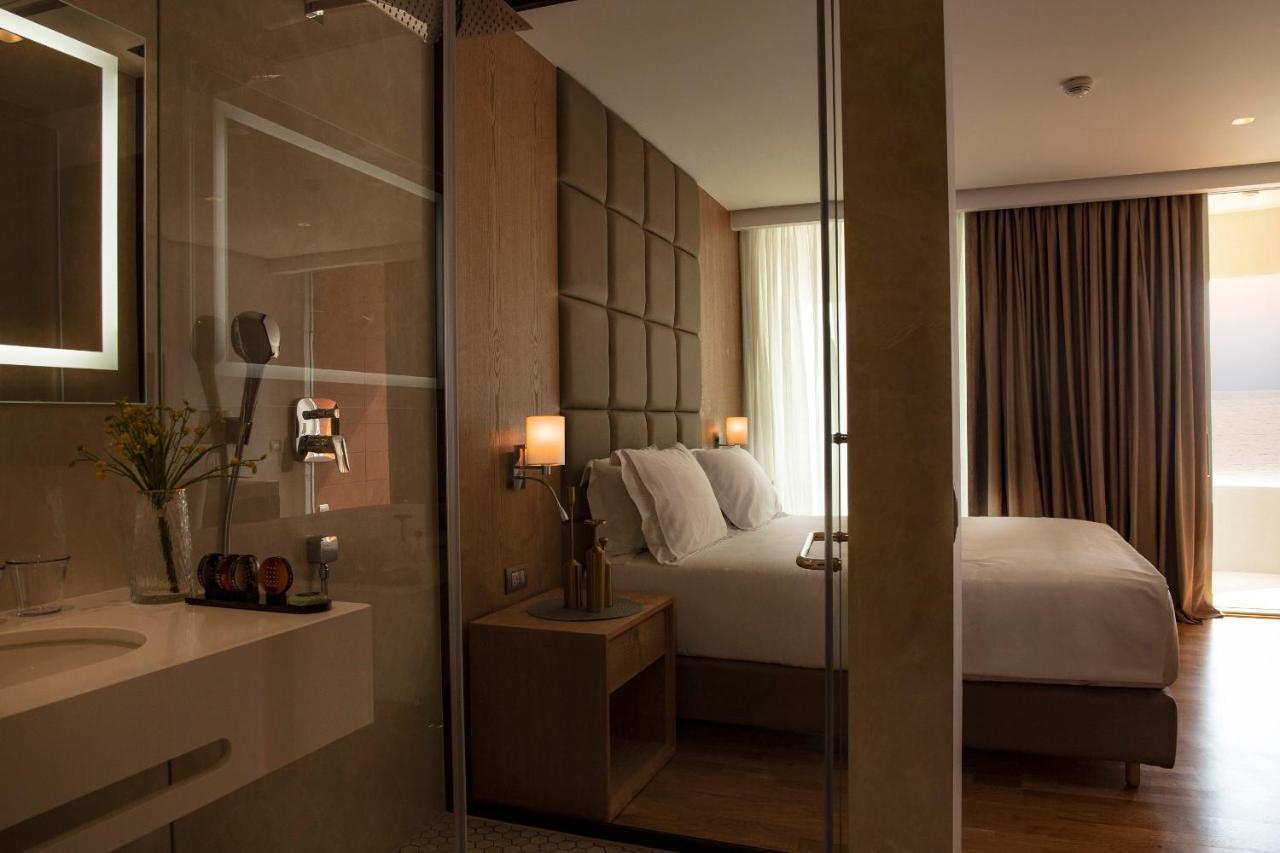 Deluxe Doppelzimmer mit Balkon und Meerblick