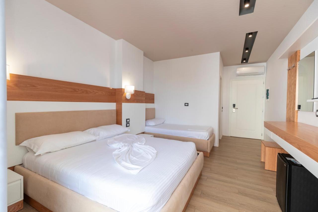 Deluxe Dreibettzimmer