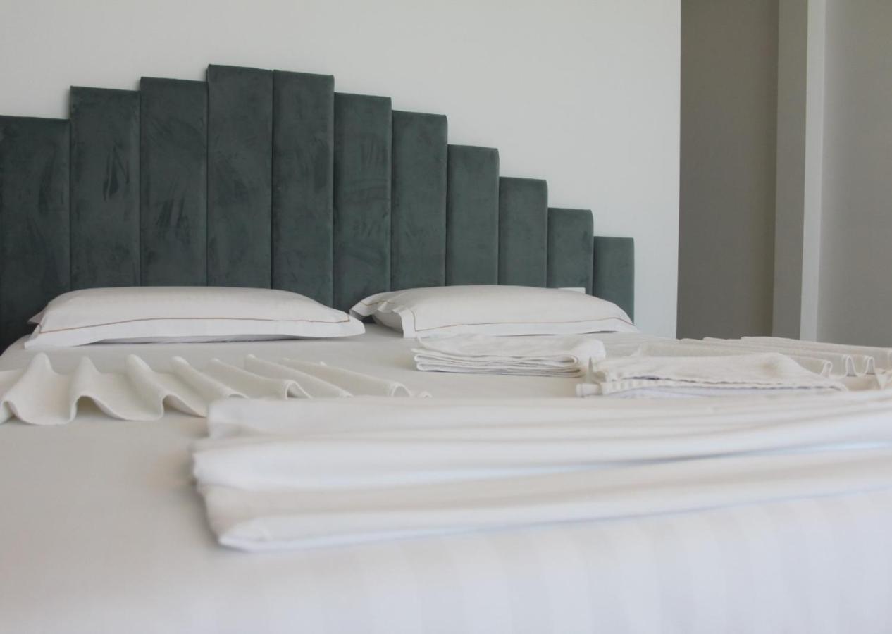 Dreibettzimmer mit Meerblick