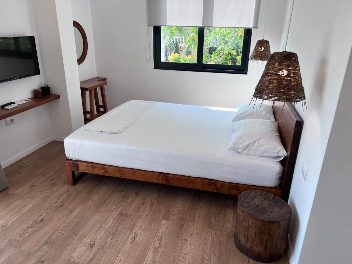 Deluxe Suite with Sea View