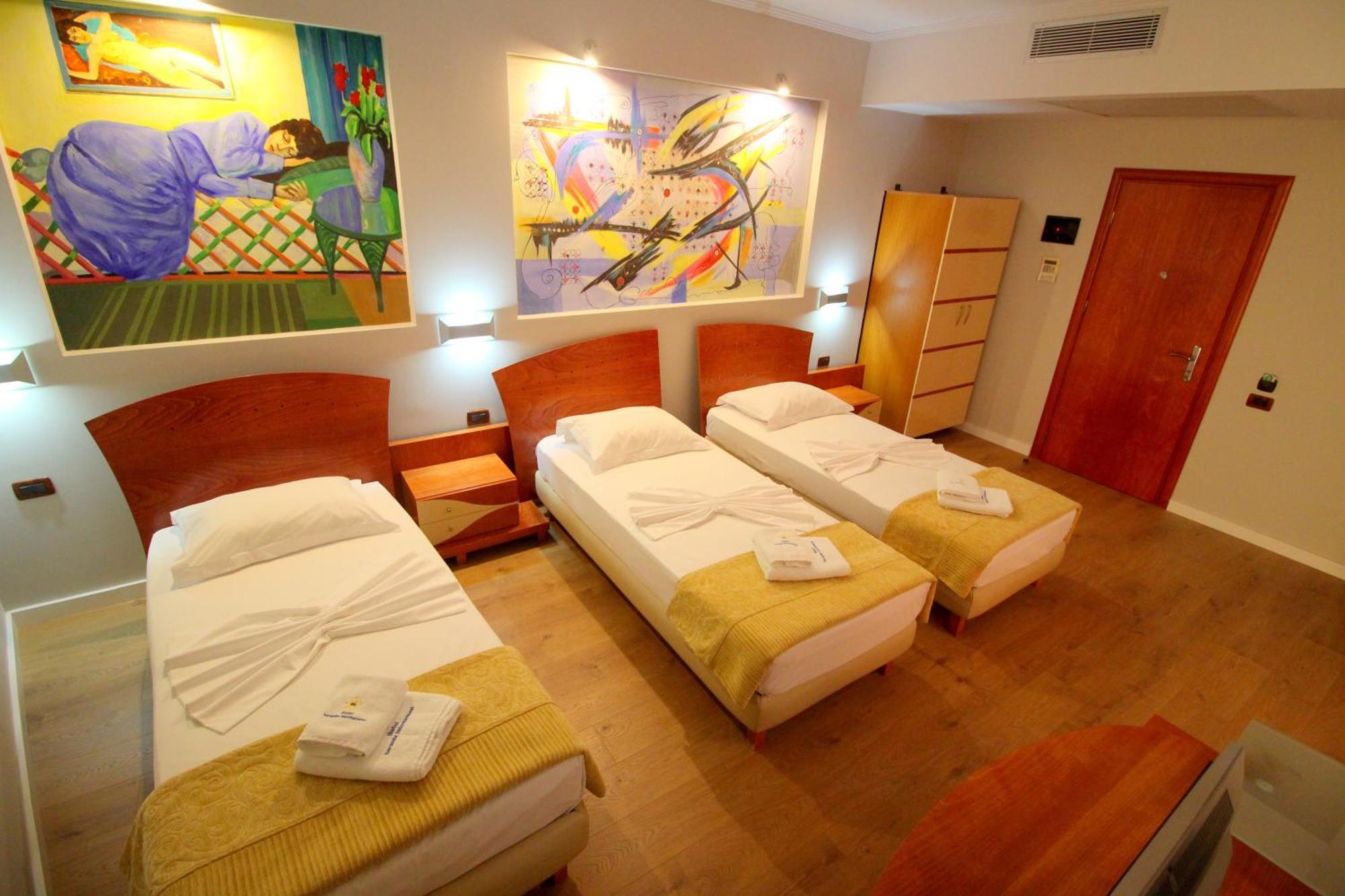 Triple Room with Balcony