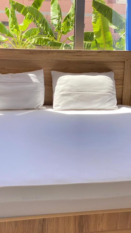 Economy Triple Room with Shared Bathroom