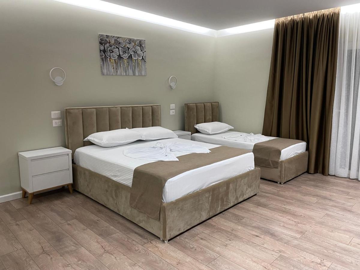 Dreibettzimmer
