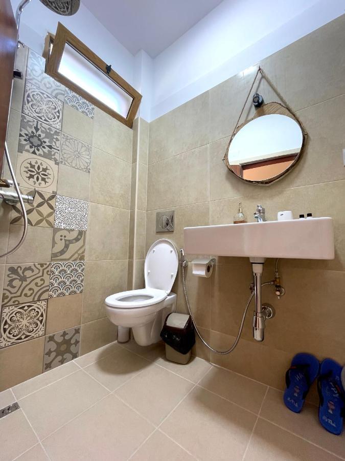 Family Room,1292370727:JPEG