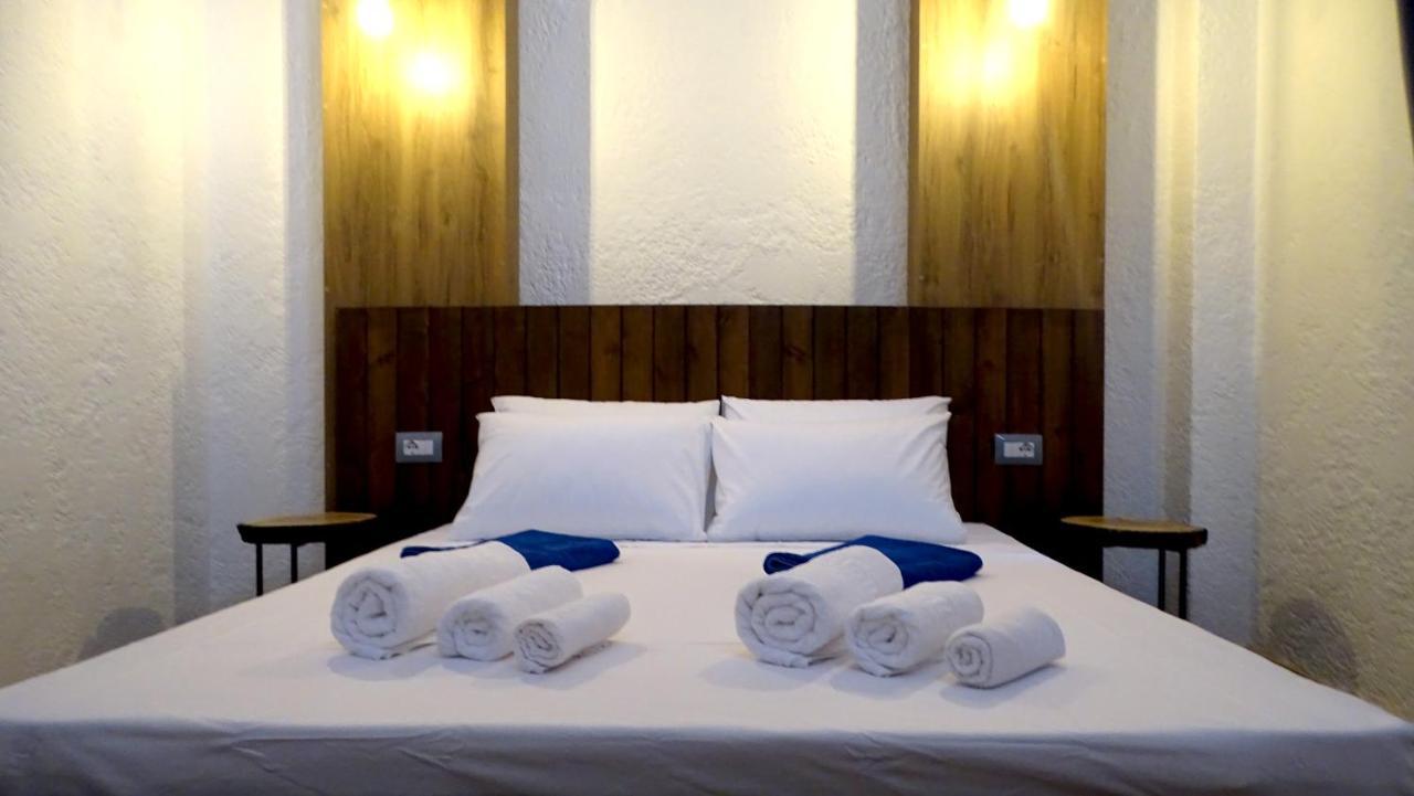 Suite King con Vista Piscina