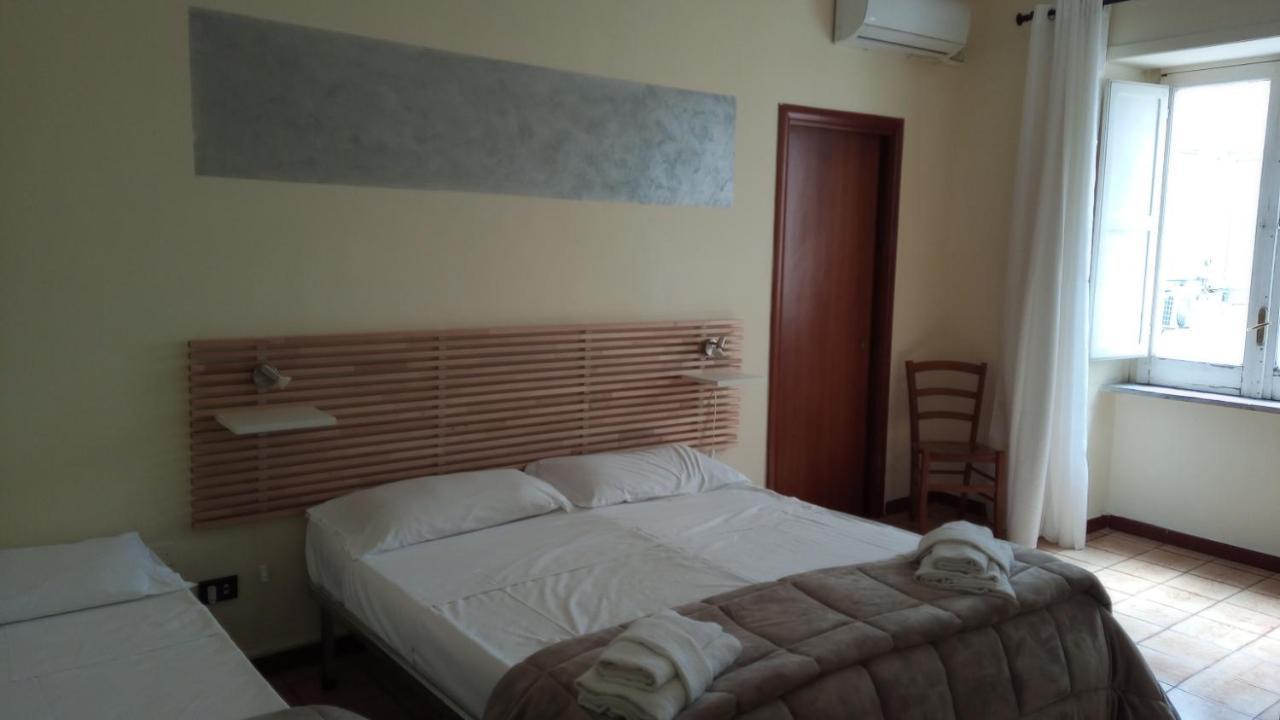 Deluxe Double Room with Bath