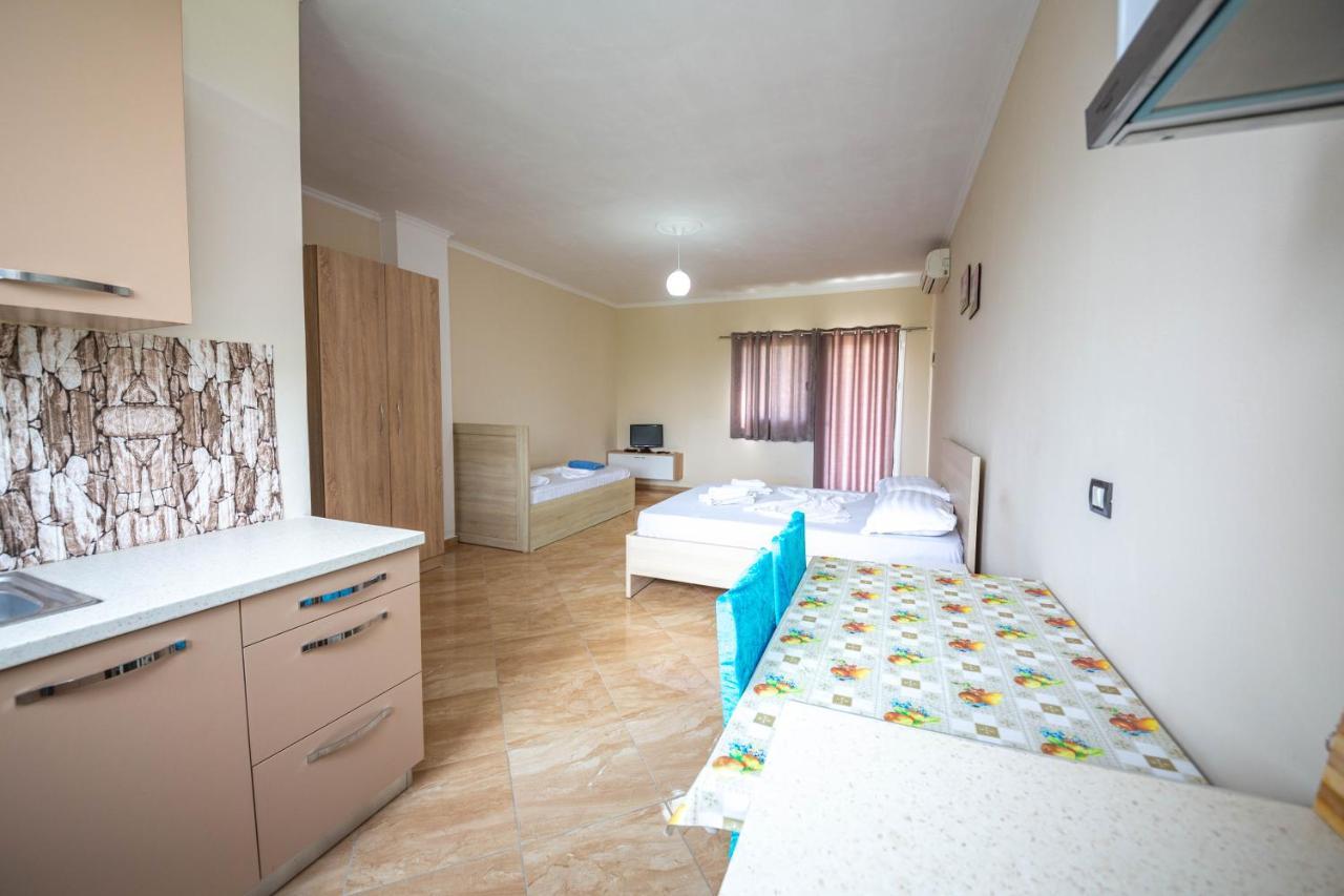 Triple Studio with Balcony and Sea View