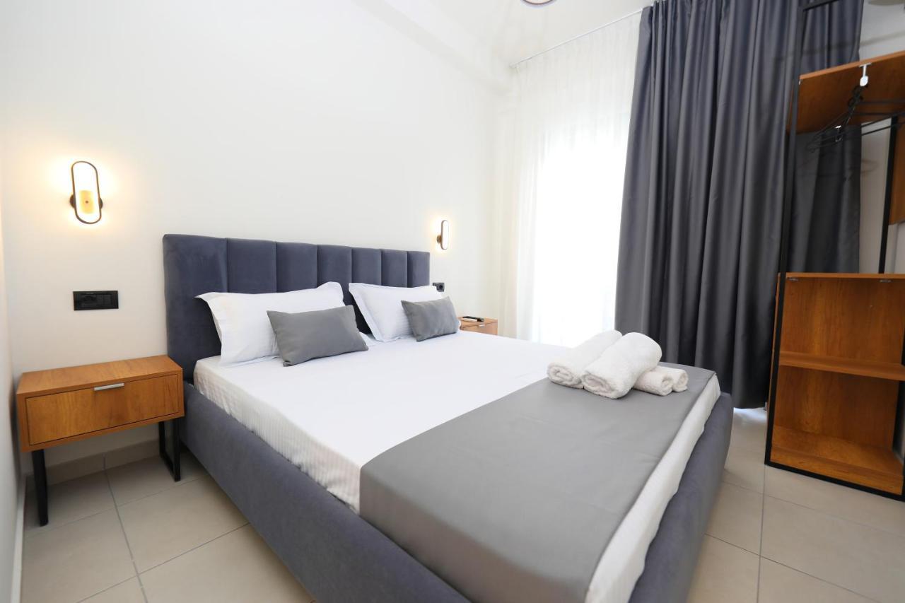 Double Room with Pool View