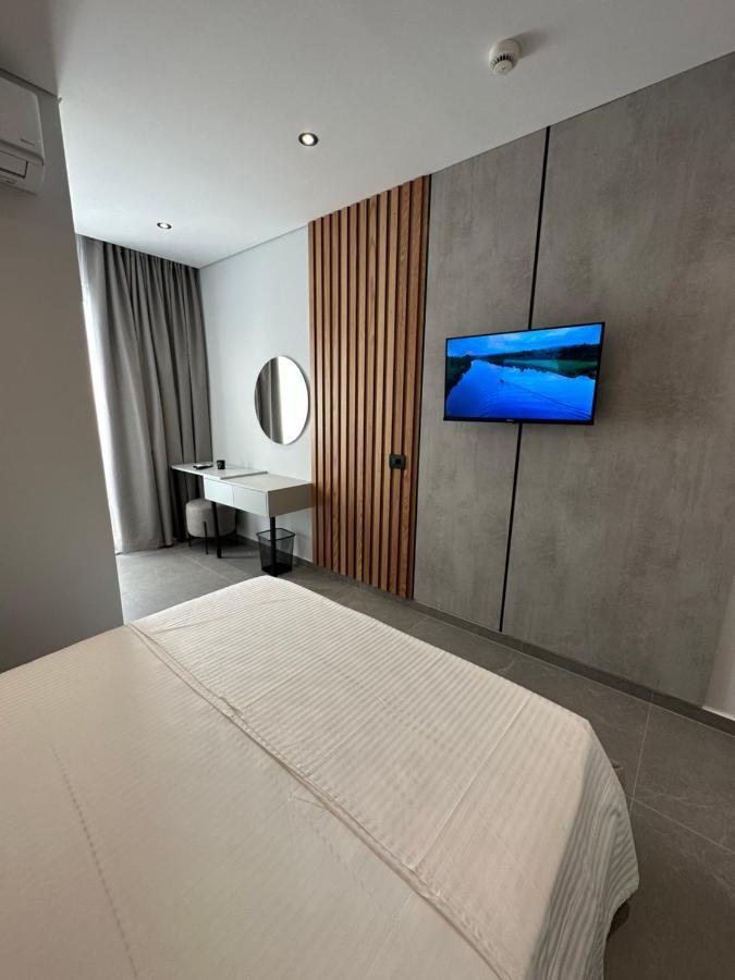 Deluxe Double Room with Balcony and Sea View