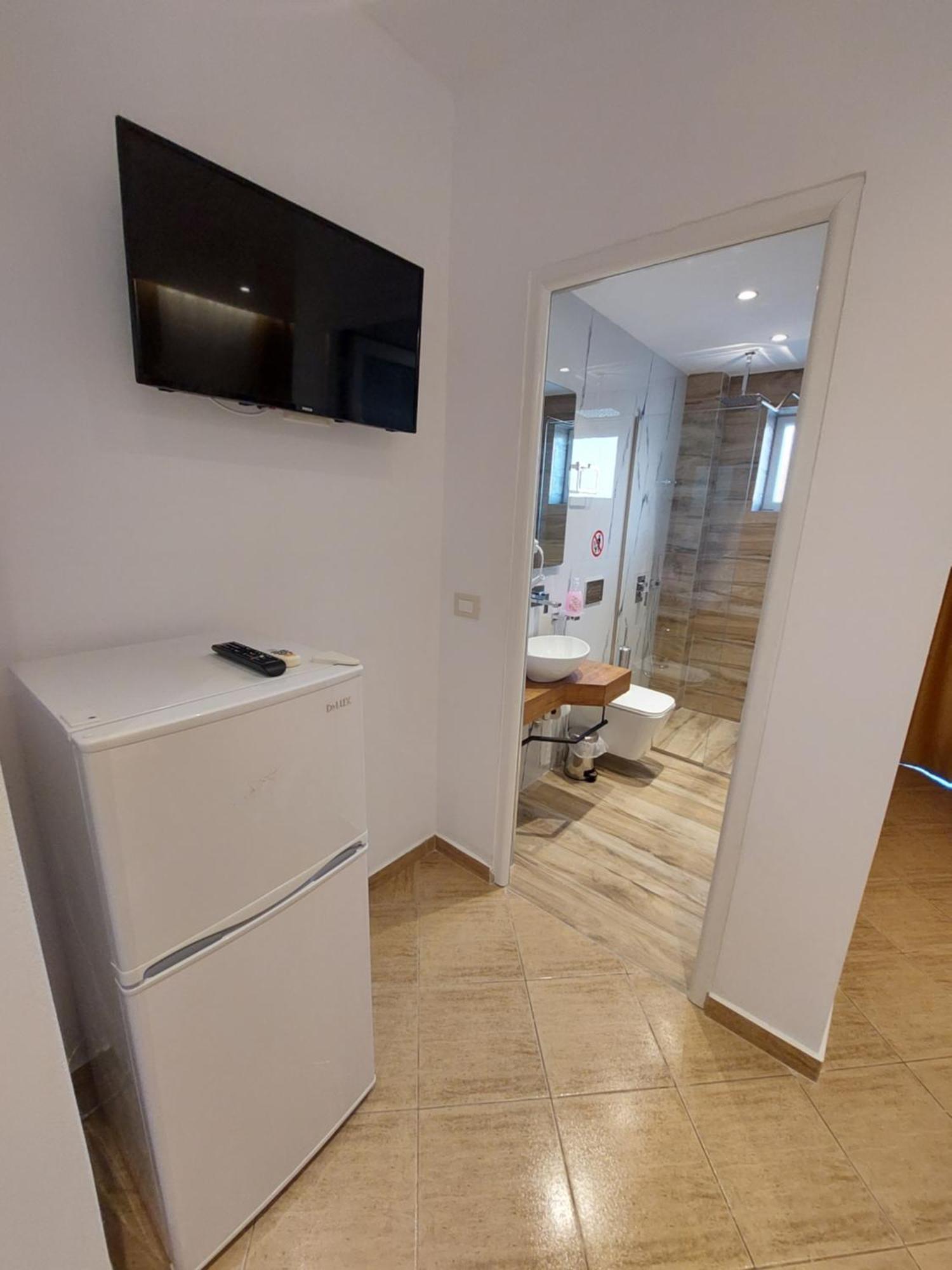 Camera Tripla Comfort con Doccia