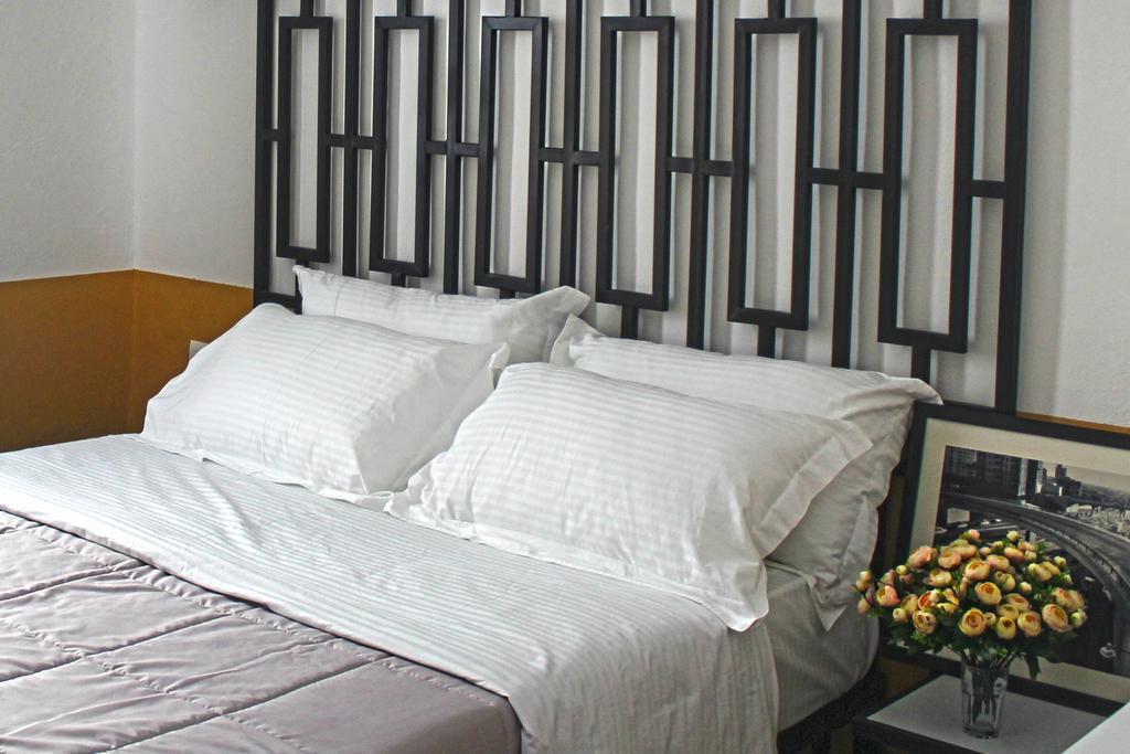 Doppel- oder Zweibettzimmer