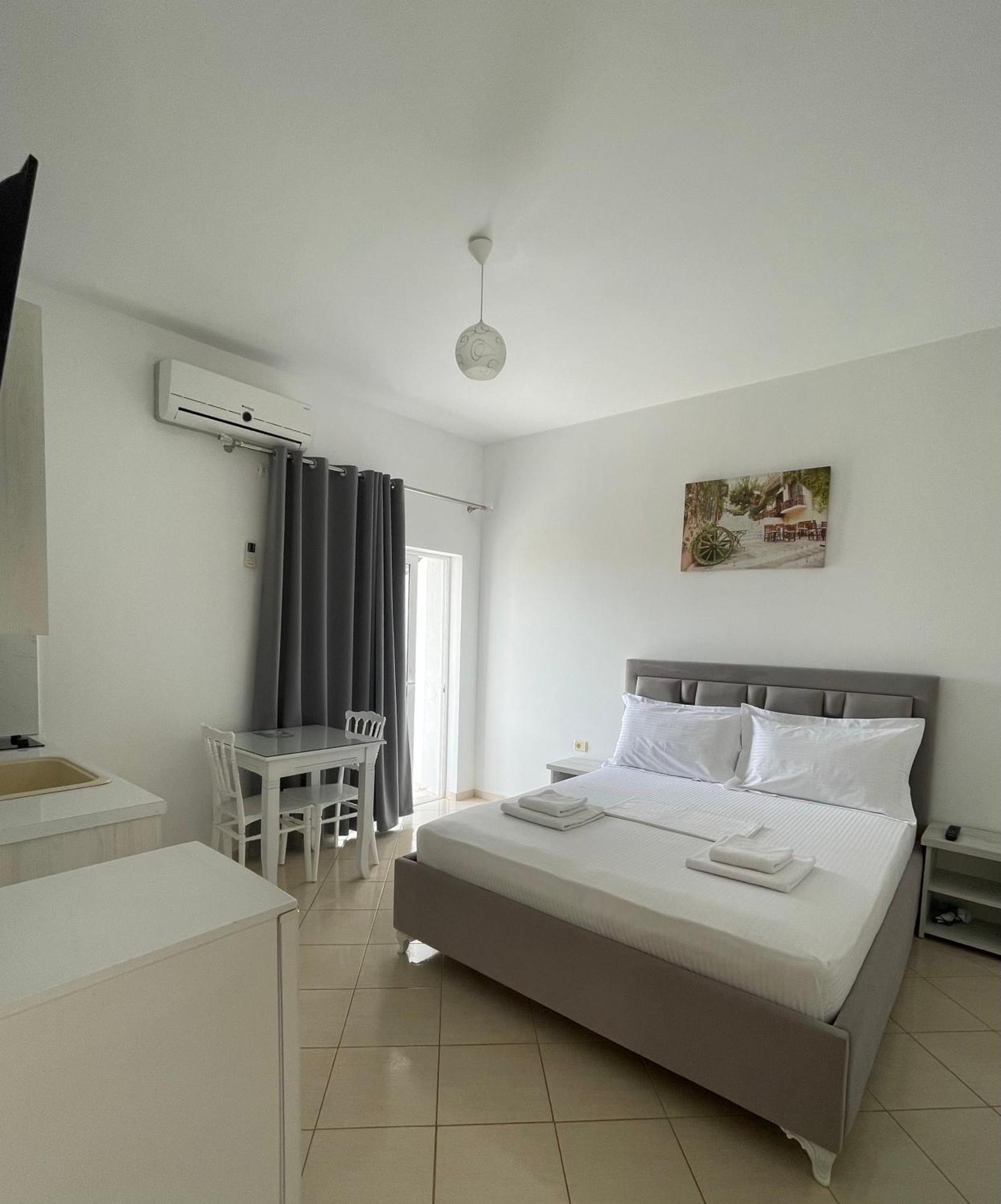 Double Room with Balcony,1583151615:JPEG