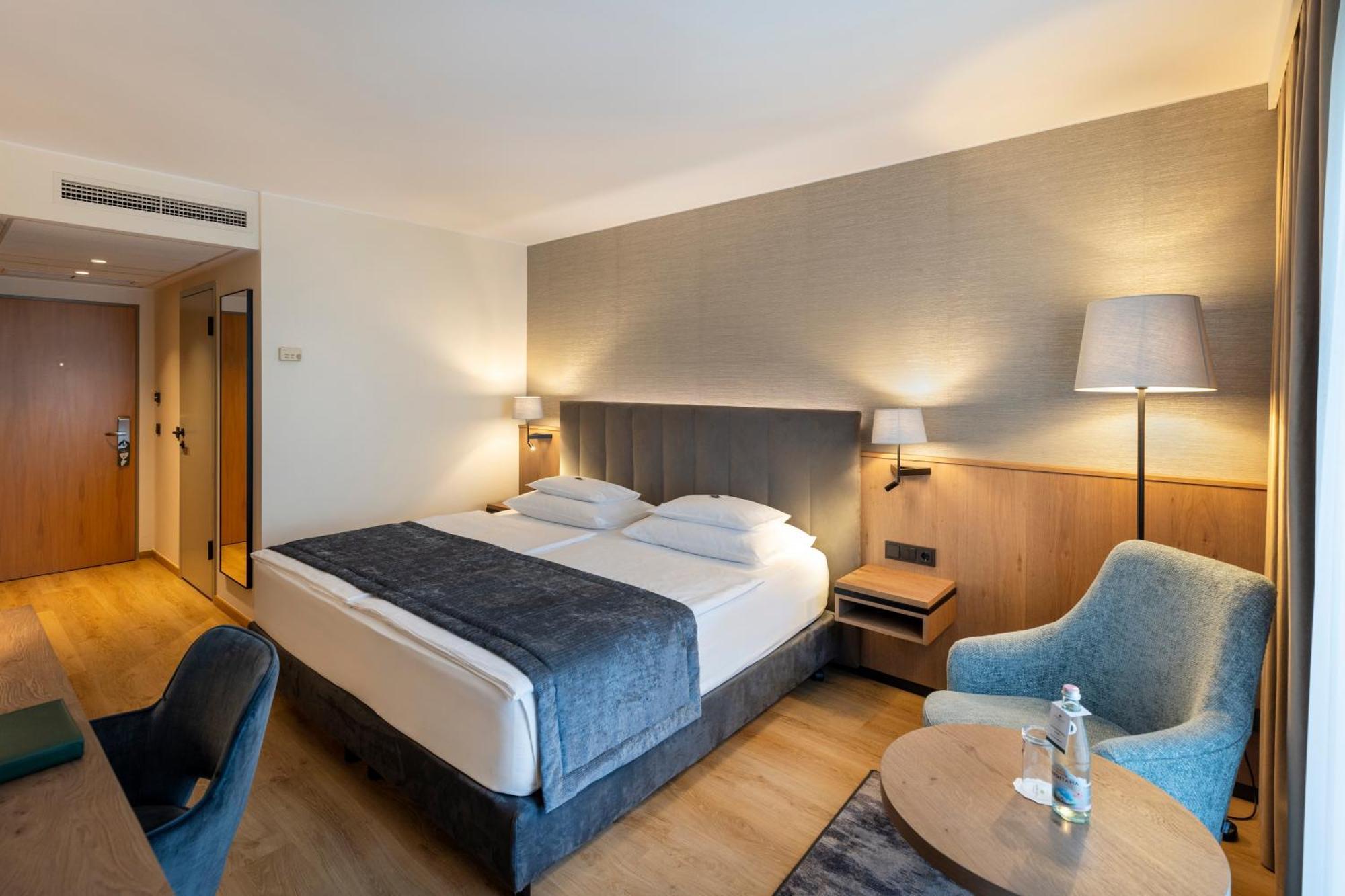 Double Room with City View