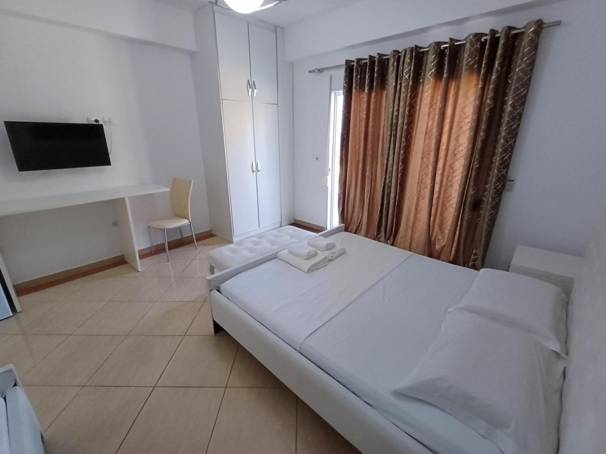 Triple Room,1597684246:JPEG