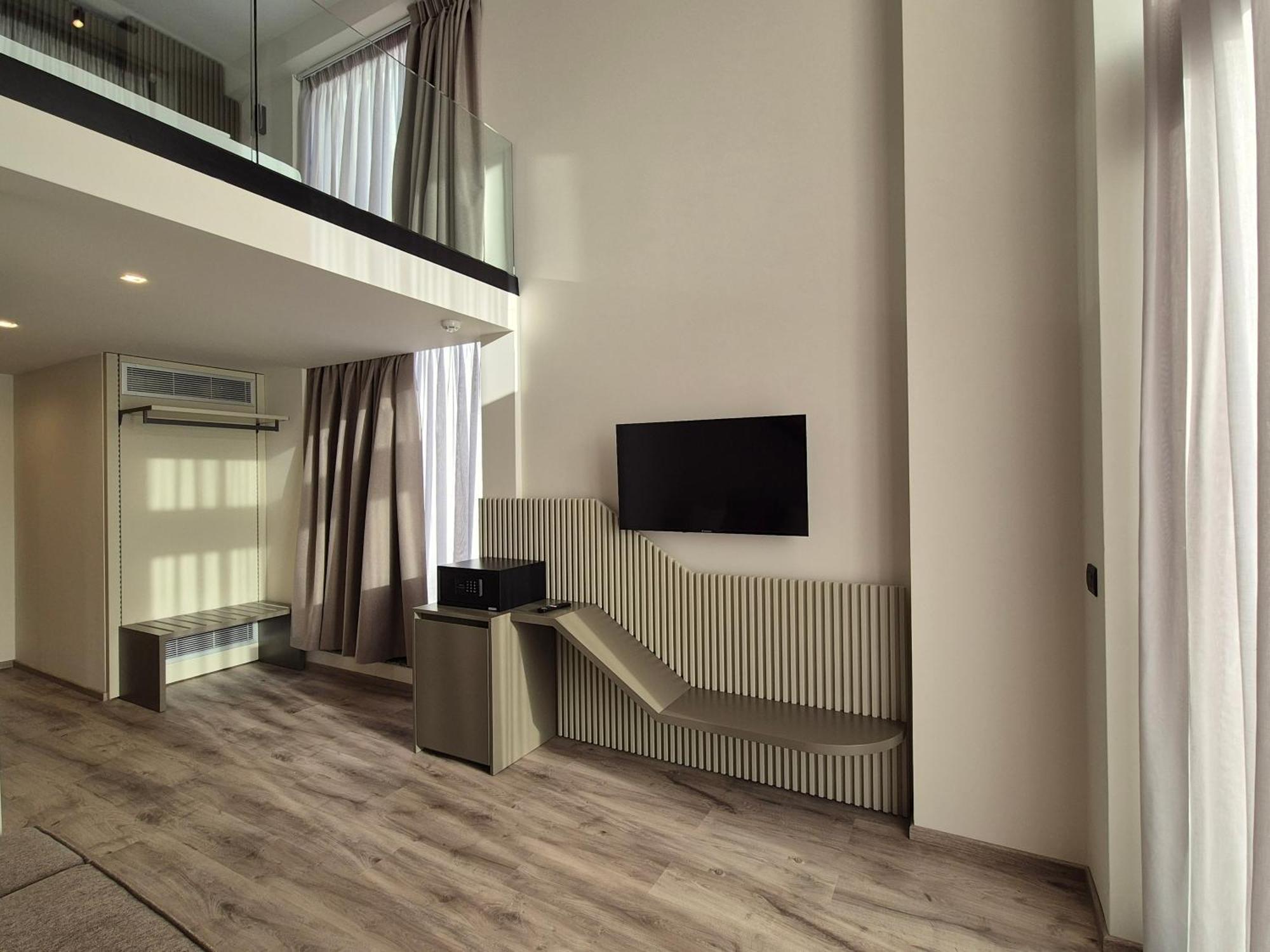 Studio with Sea View