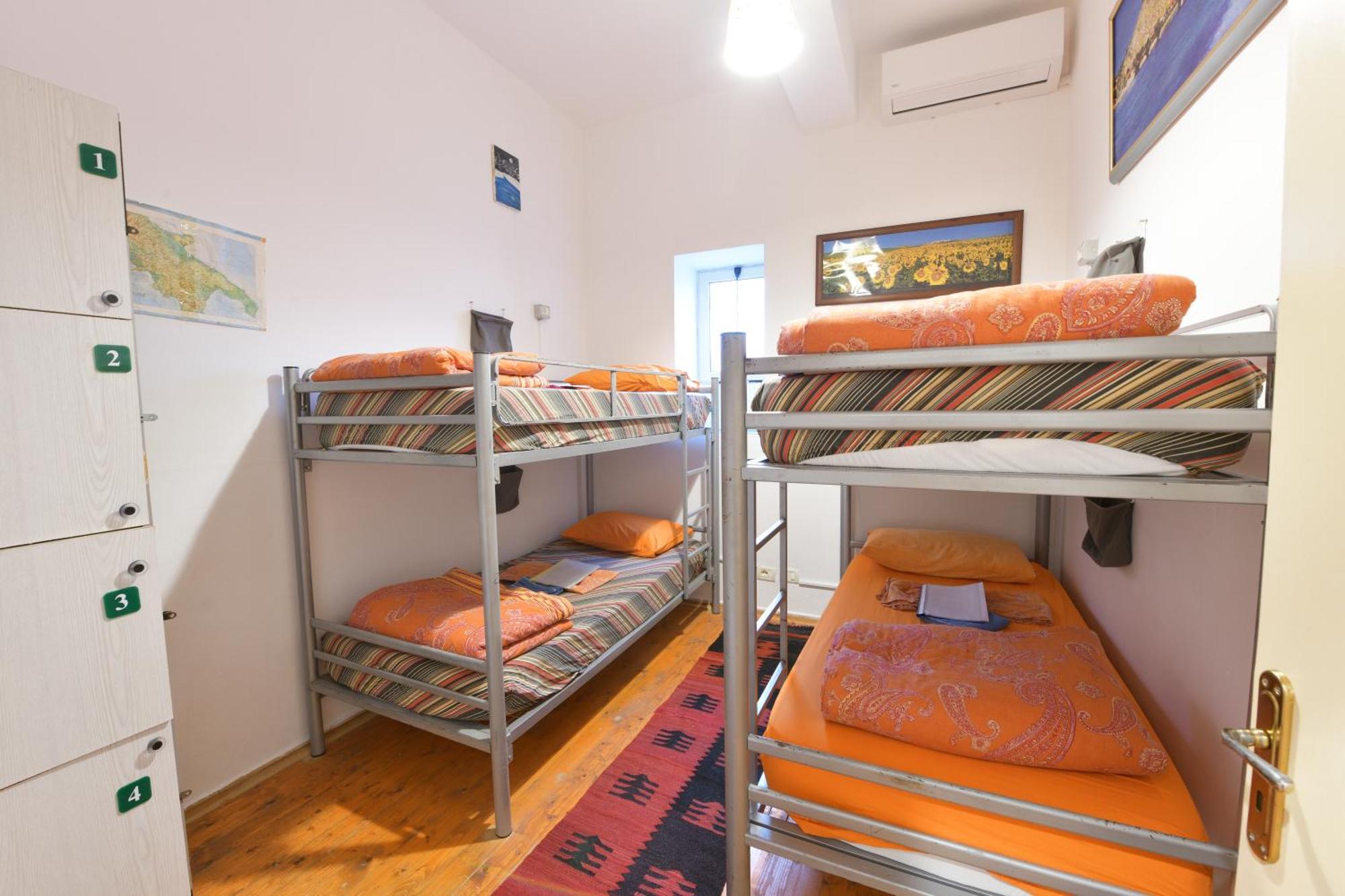Bed 4-Bed Dormitory Room,1262795467:JPEG