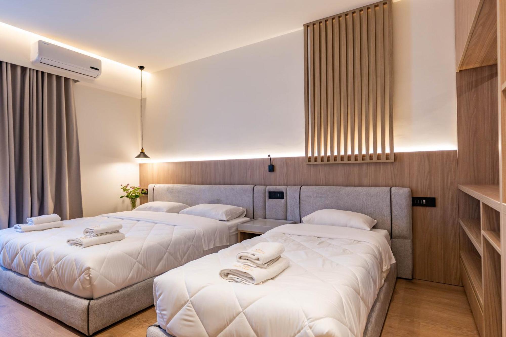 Deluxe Vierbettzimmer mit Balkon