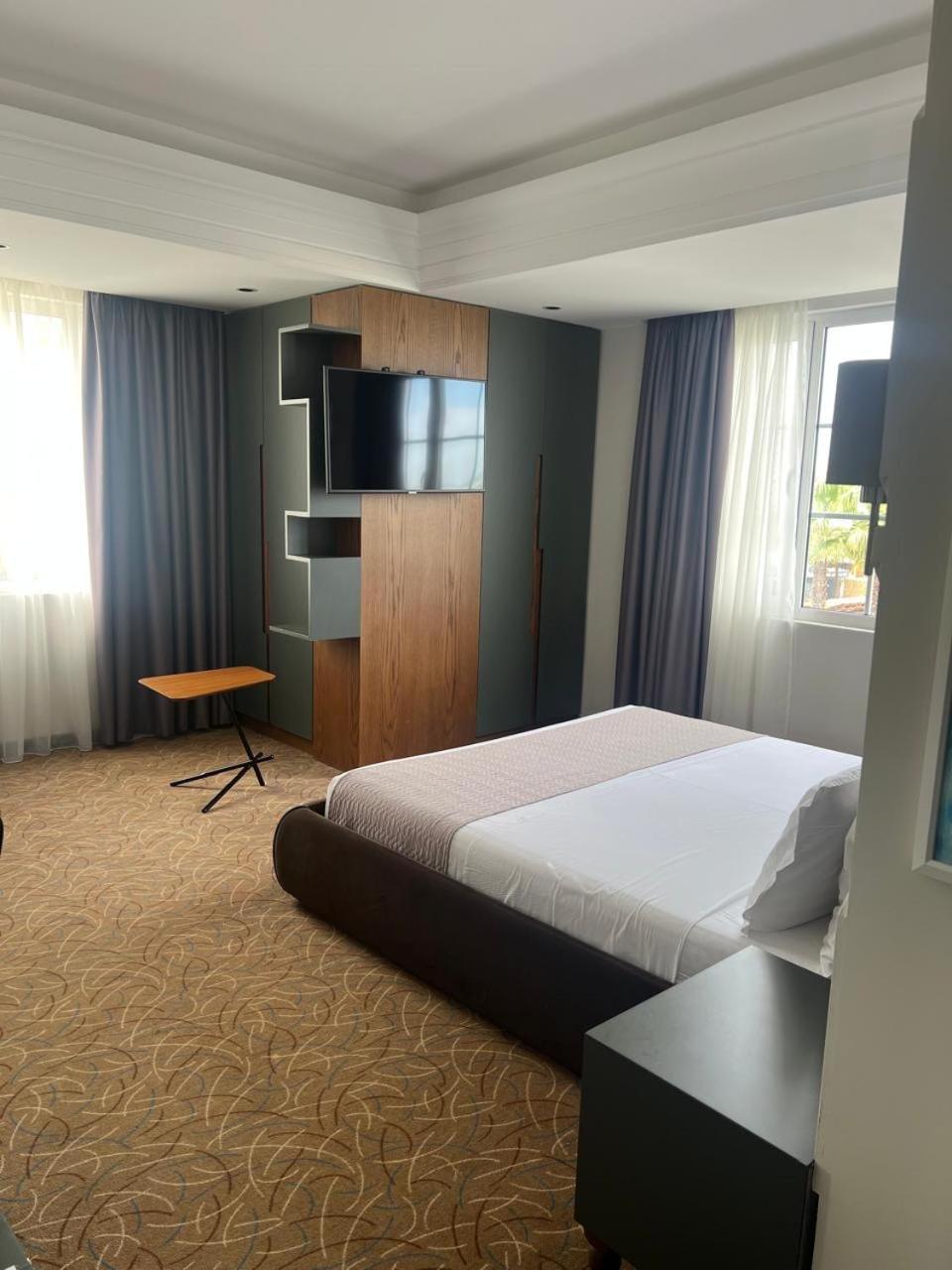 Deluxe Double Room with Sea View