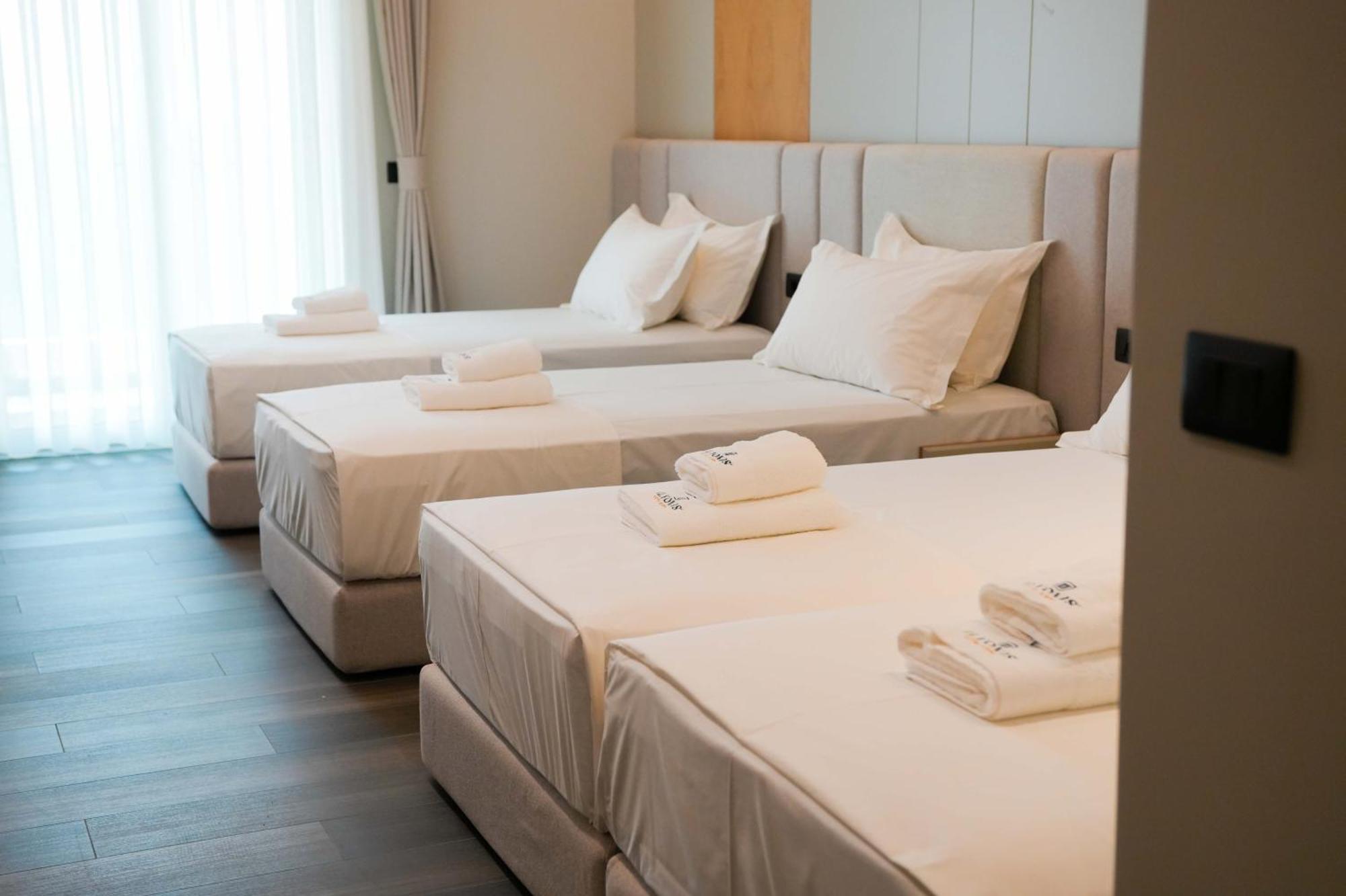 Quadruple Room with Sea View