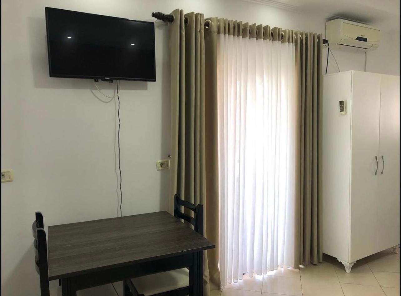 Studio with Sea View,1743186856:JPEG