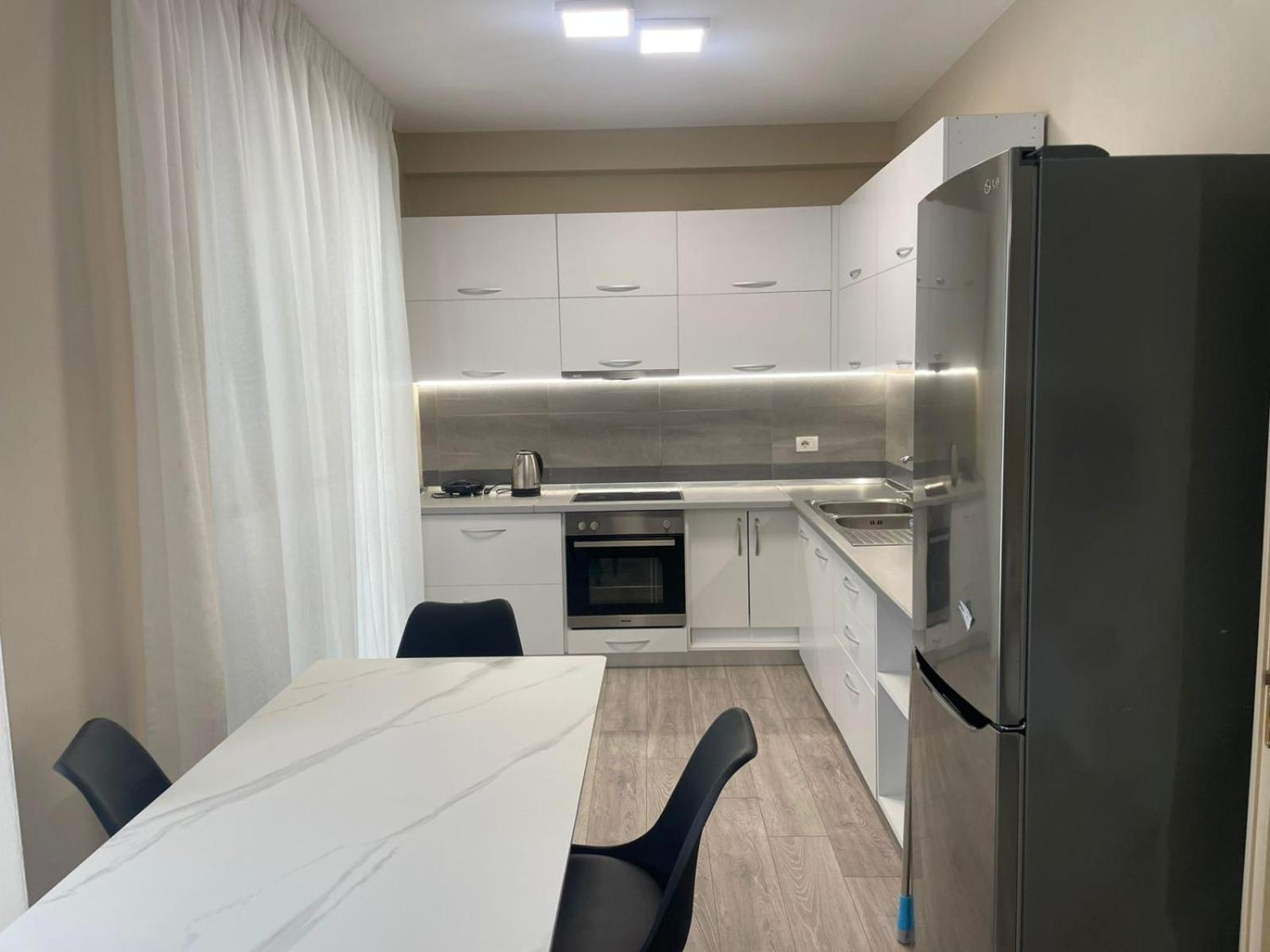 Appartamento Familiare con 2 Camere da Letto e Vista