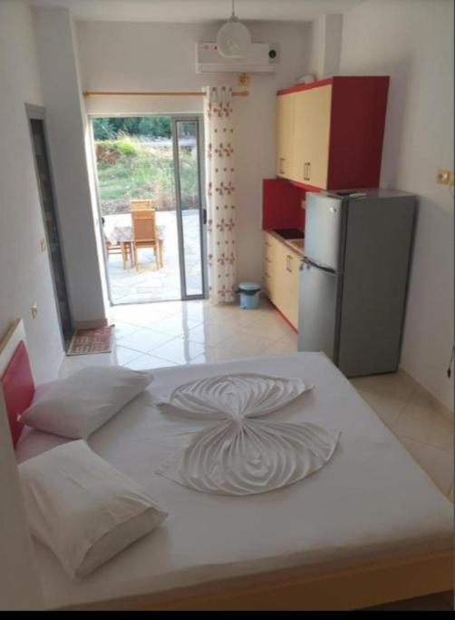 One-Bedroom Apartment,1765974245:JPEG