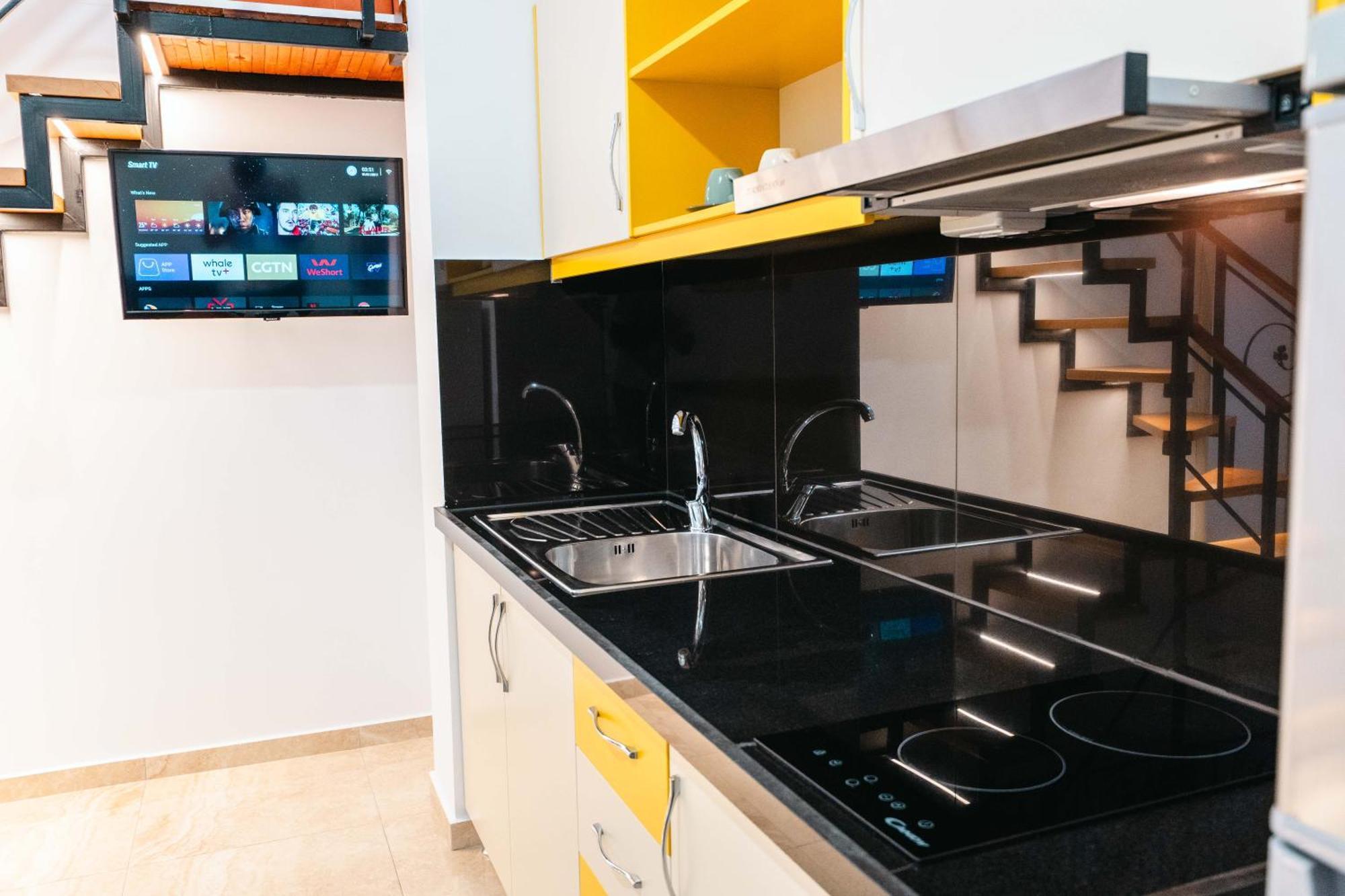 Deluxe Apartment