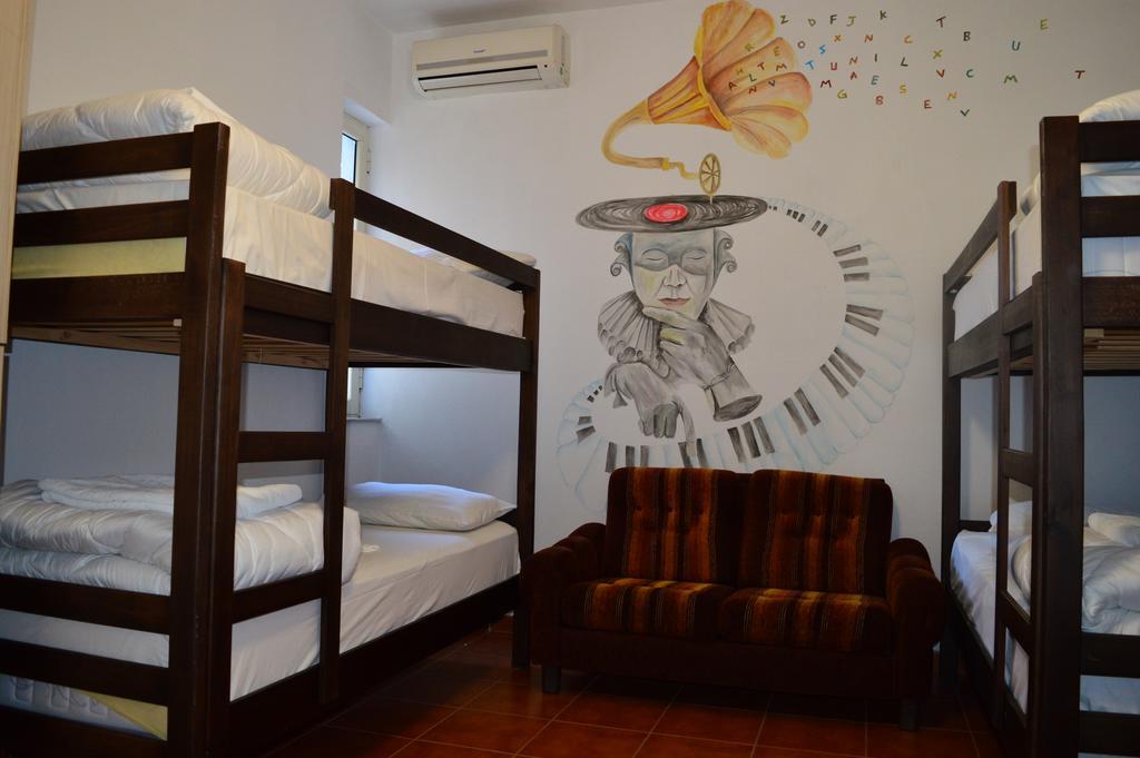 Bed in 6-Bed Dormitory Room
