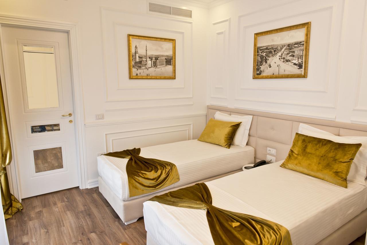 Luxury Twin Room