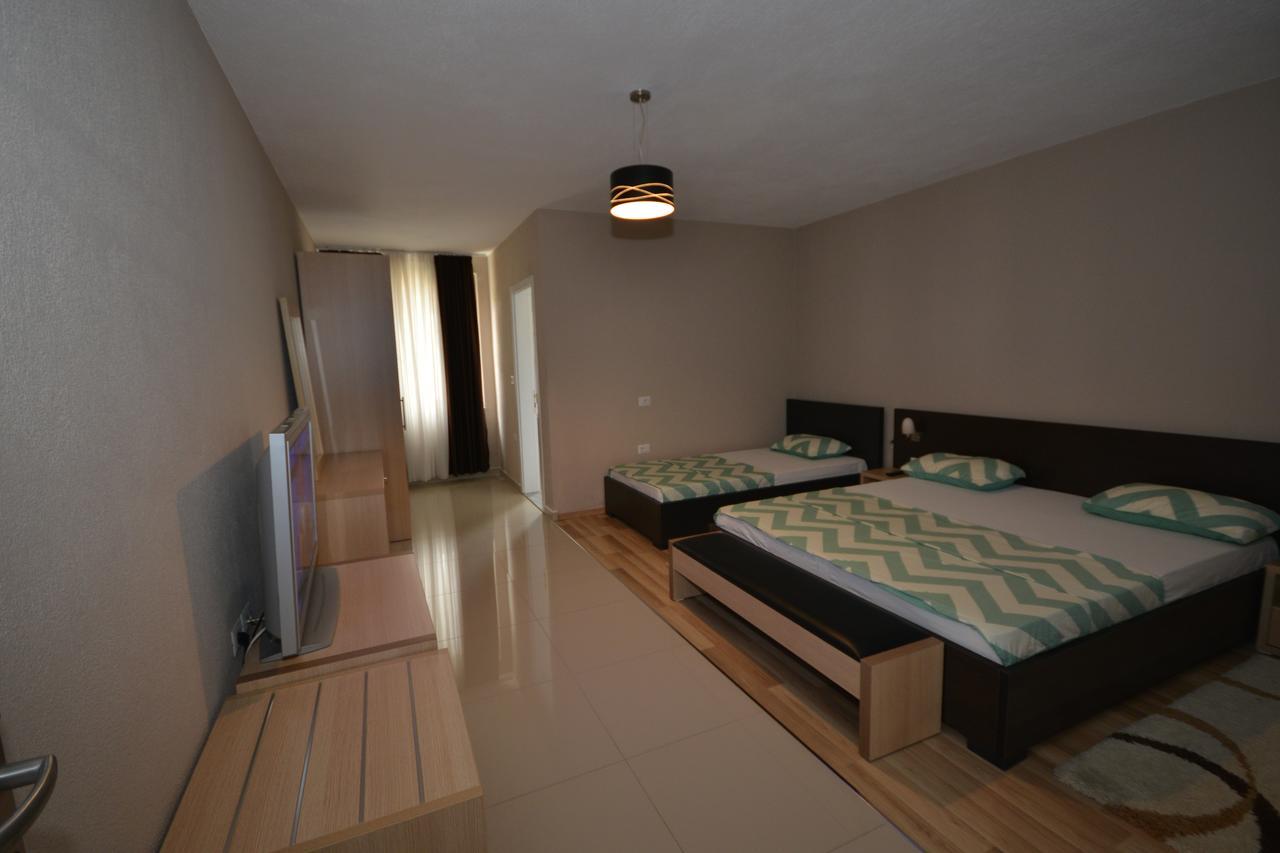 Basic Triple Room,538352826:JPEG