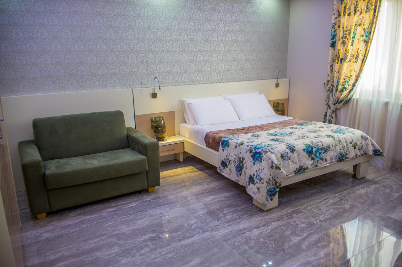 Deluxe Dreibettzimmer