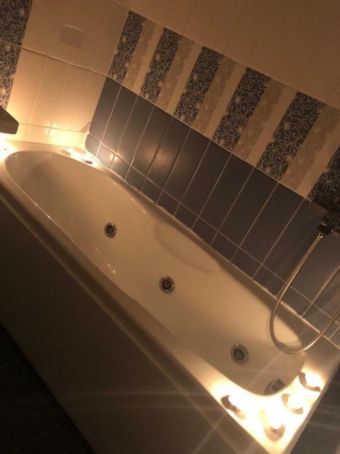 Deluxe Doppel-/Zweibettzimmer mit Balkon