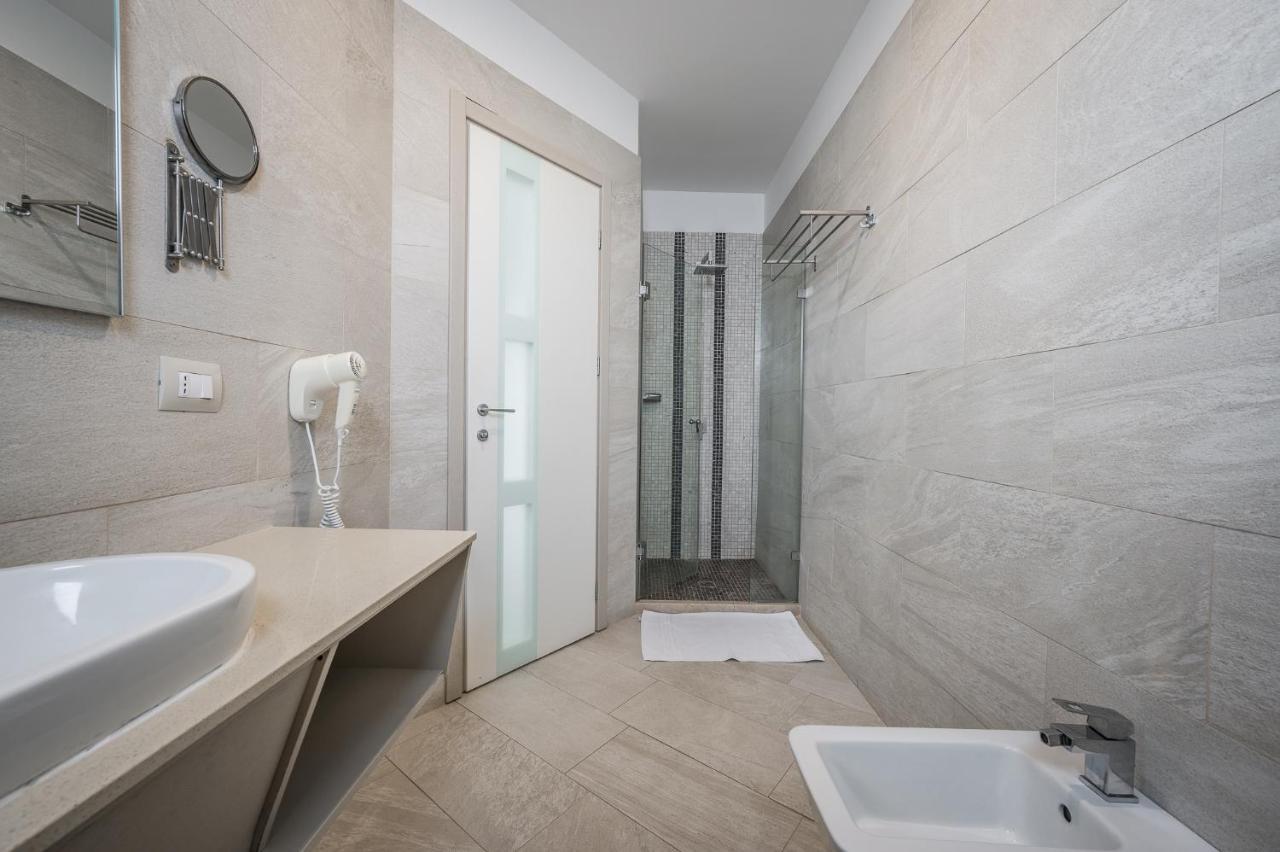 Double Room with Sea View,968216599:JPEG