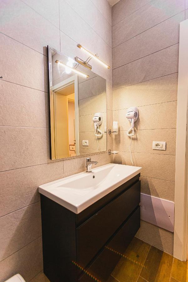 Twin Room,979461151:JPEG