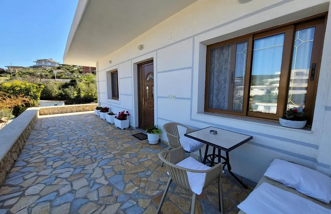 Guesthouse Redilka-1