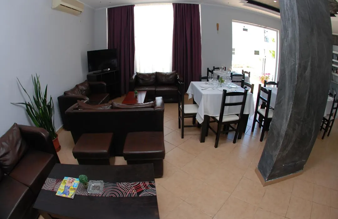 Villa Doka-1