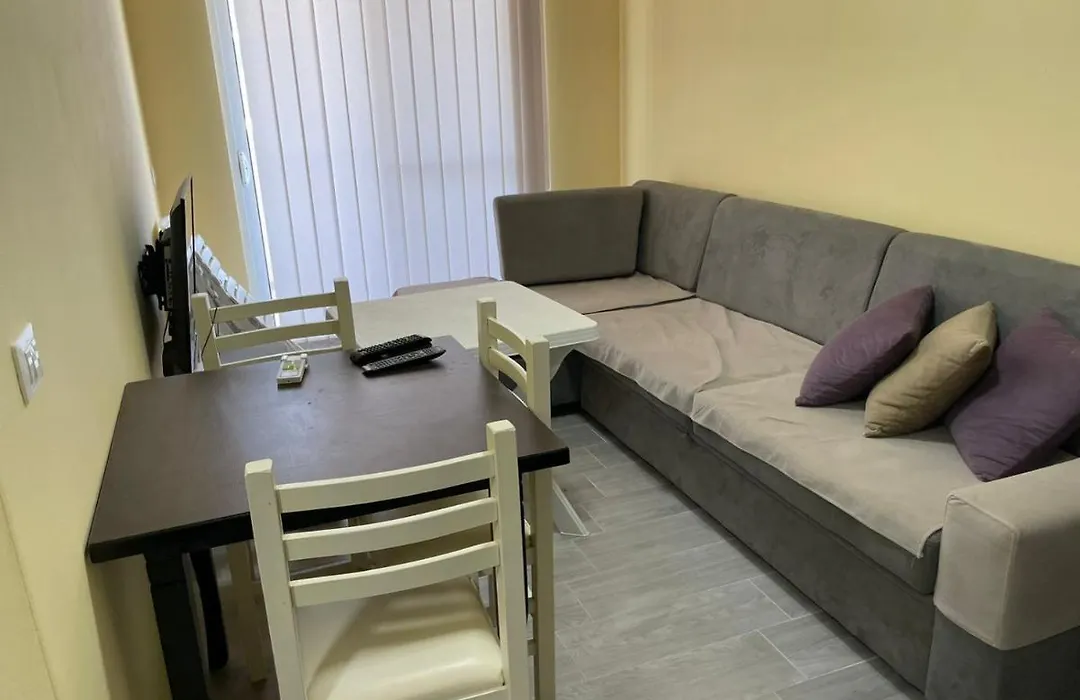 Summer Apartments Shengjin-1