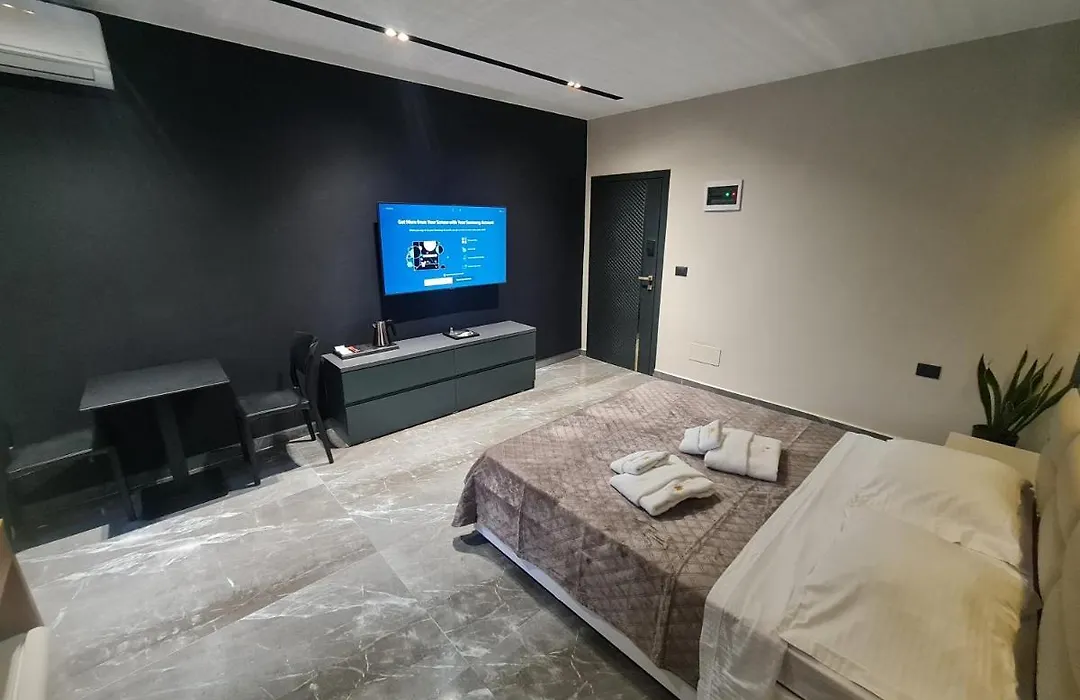 La Mirage Apartment 03-1