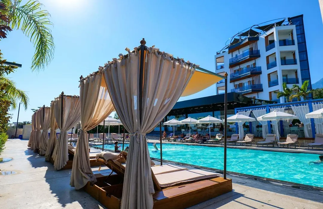 Blue Boutique Hotel-1