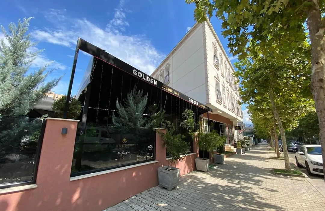 Hotel Golden-1