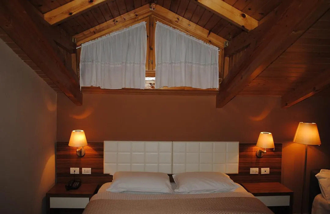 Hotel Vila 60-1