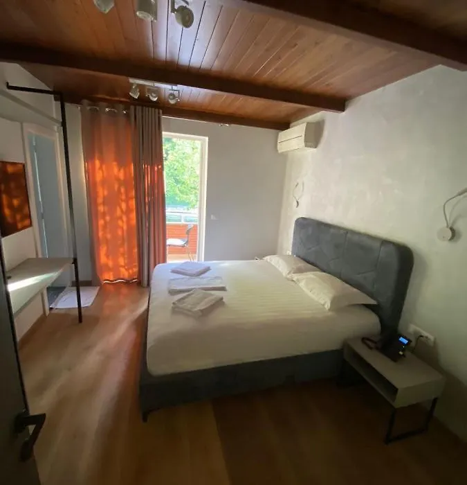 Hotel Brilant-1