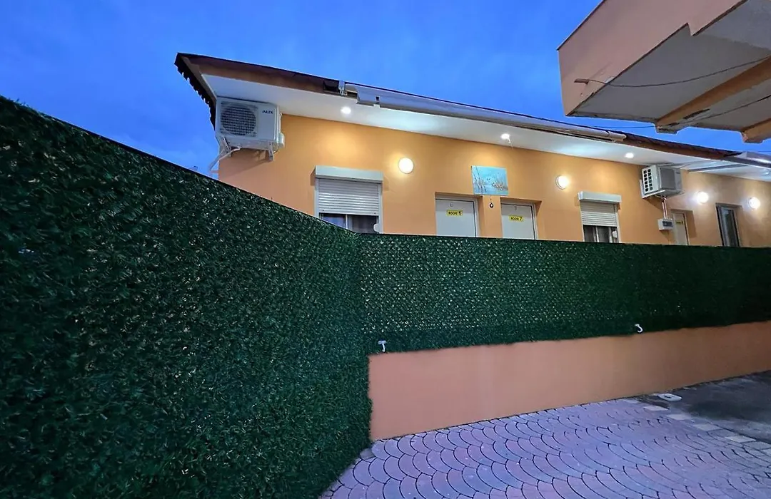 Hotel Ziku-1