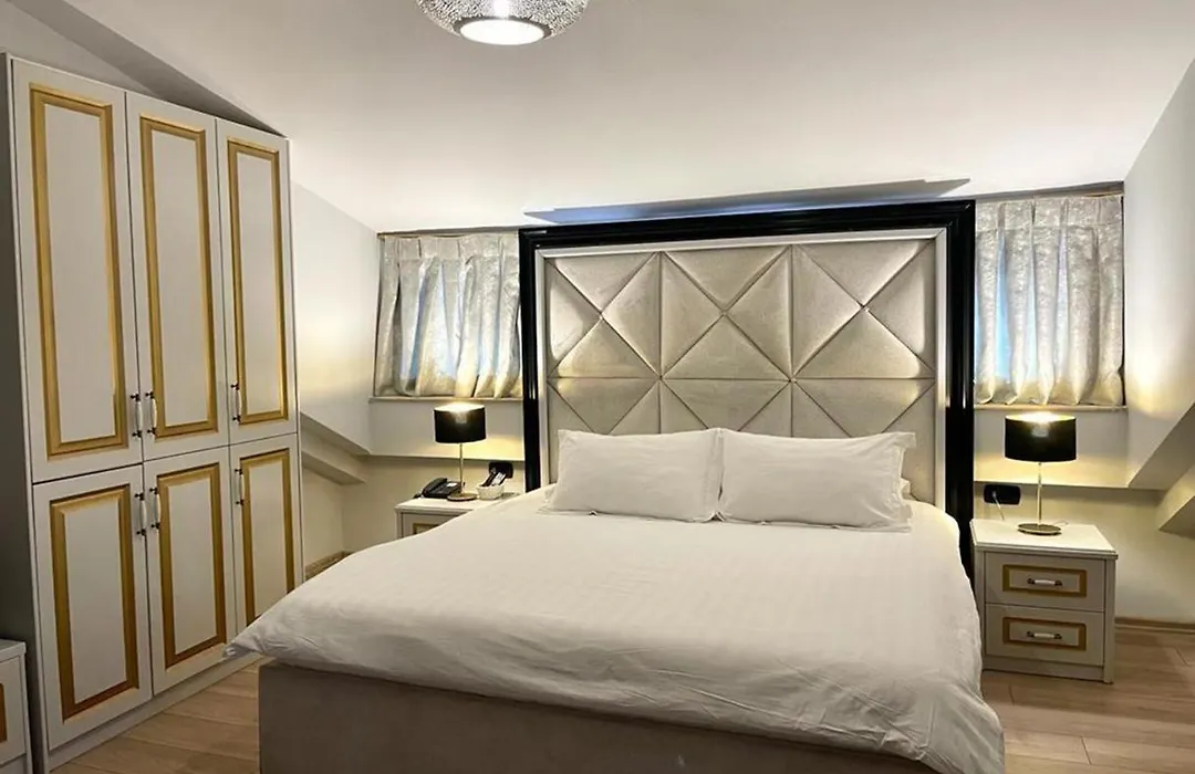 Vila Shard Boutique Hotel-1
