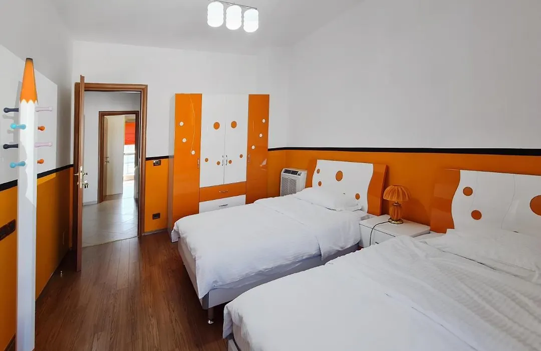 Rino'S Apartment-1