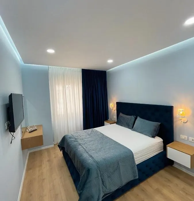Franci'S Apartment No1-1