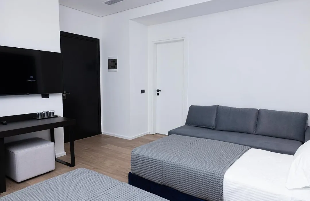 Lans Hotel-1